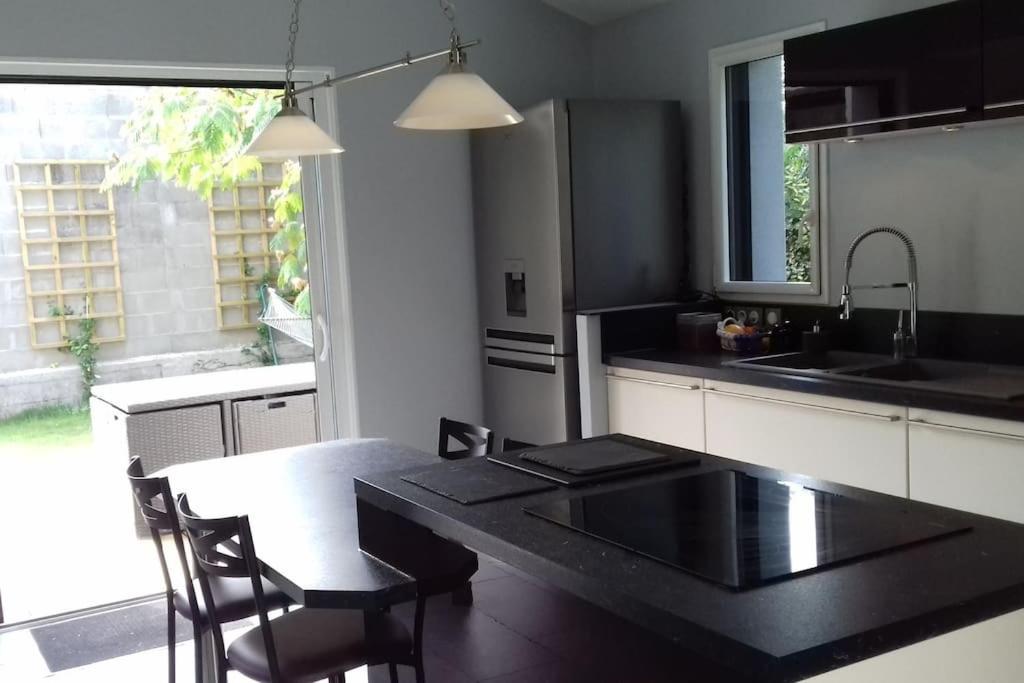 9 Pers 160 M² +Jardin- 10Mn Nantes -30Mn Mer 布格奈斯 外观 照片